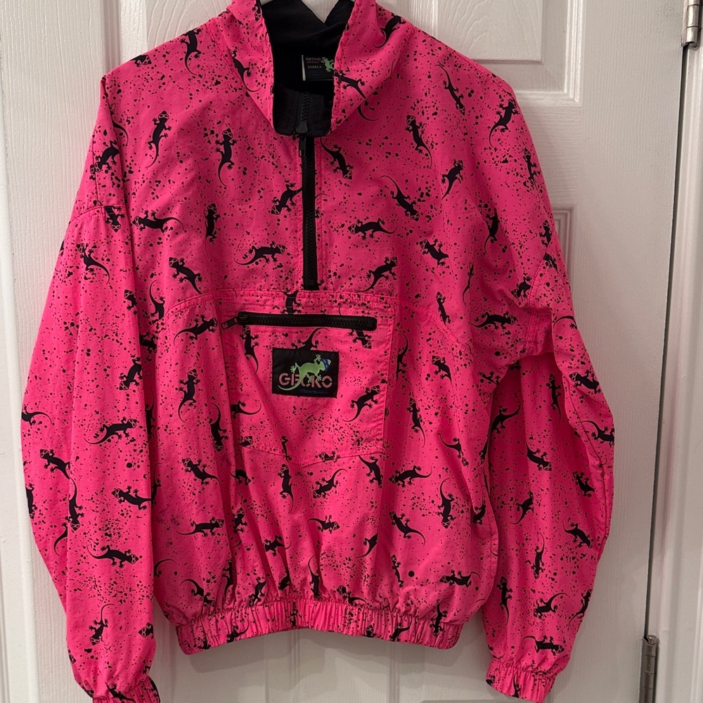 Gecko Hawaii Hot Pink Windbreaker - Small